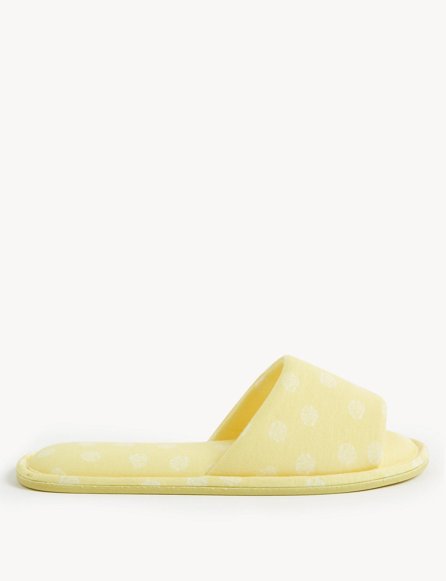 Shell Print Open Toe Mule Slippers